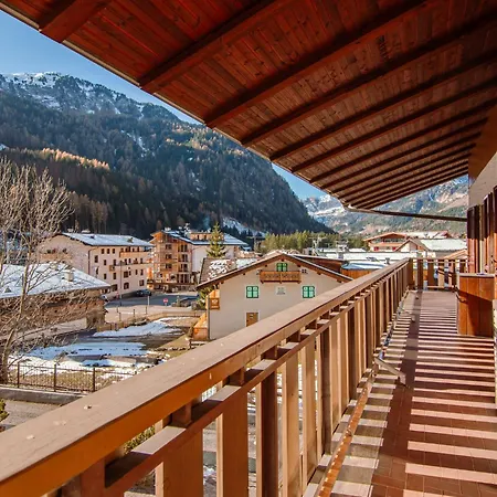 Appartamento Al Parco-9 By Interhome *