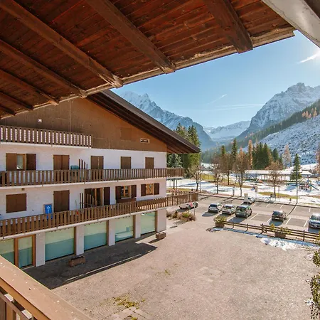 Appartamento Al Parco-9 By Interhome *