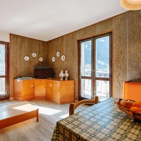 Al Parco-9 By Interhome Canazei