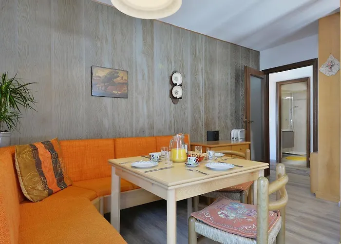 Al Parco-9 By Interhome * Canazei